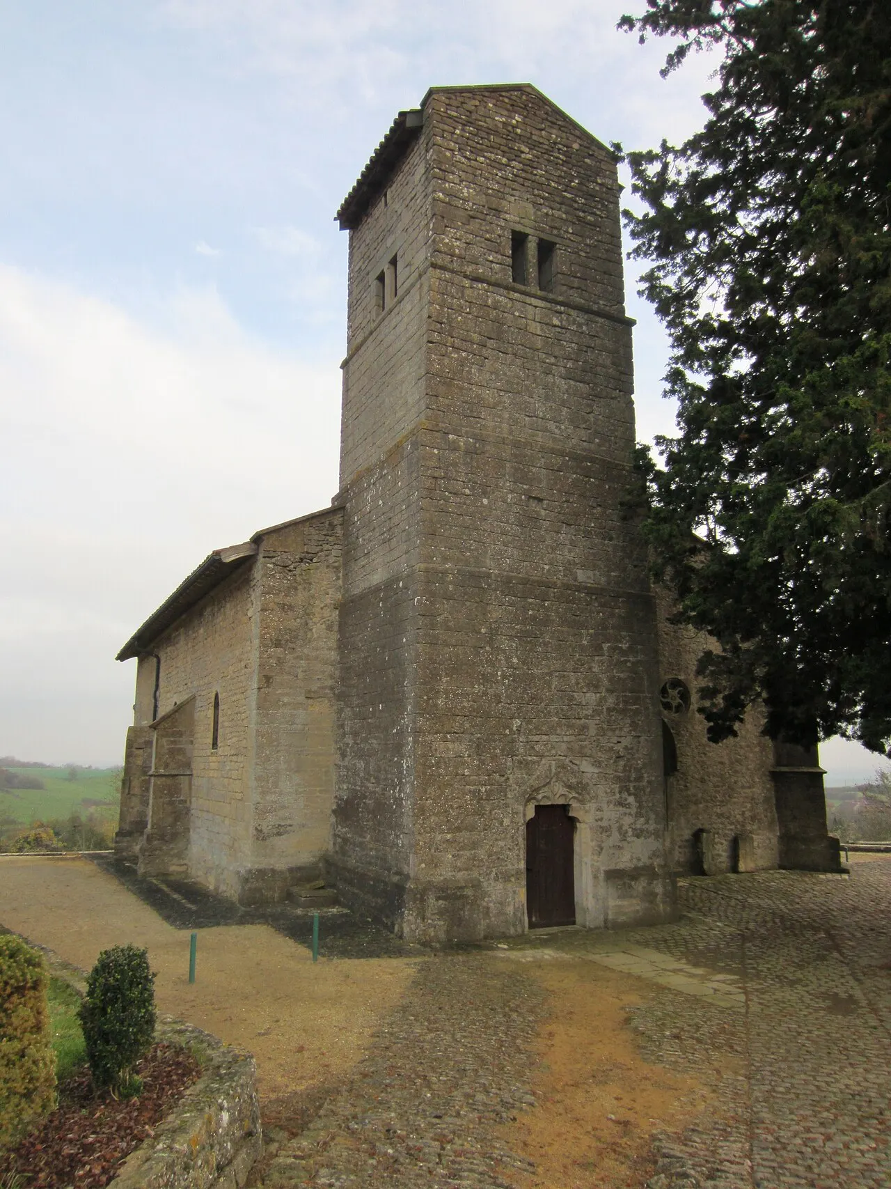 Église Saint-Julien de Brioude