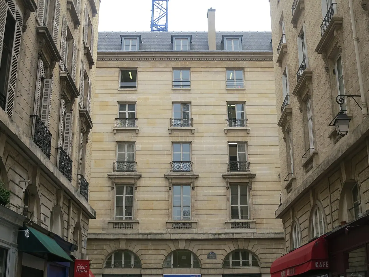 Immeubles, actuellement immeuble administratif du Crédit Lyonnais