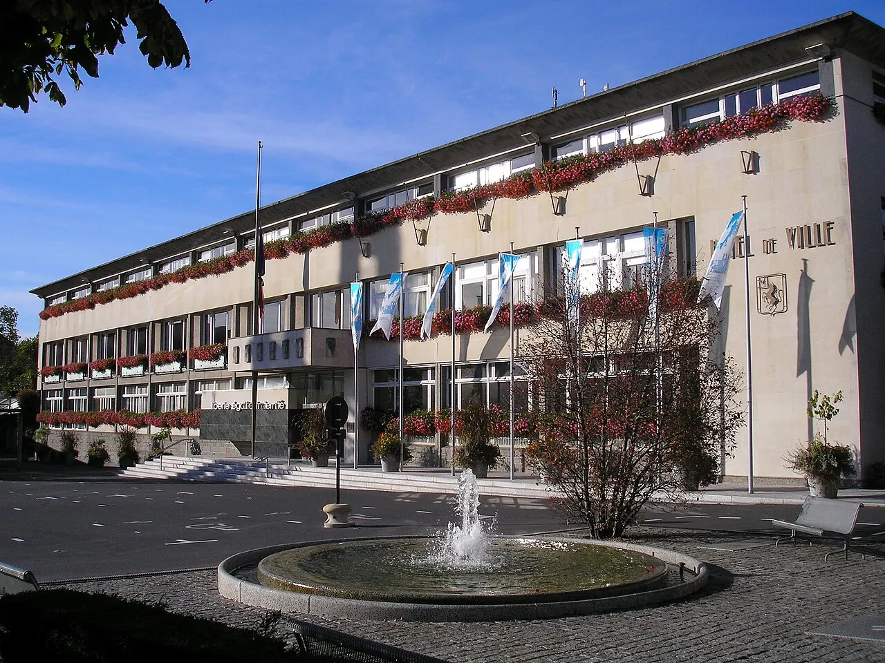 Ensemble architectural de l’hôtel de ville, du beffroi et de la halle