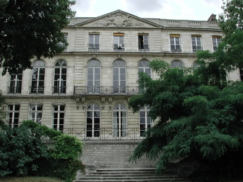 Ancien hôtel de Vendôme, actuellement École Nationale Supérieure des Mines