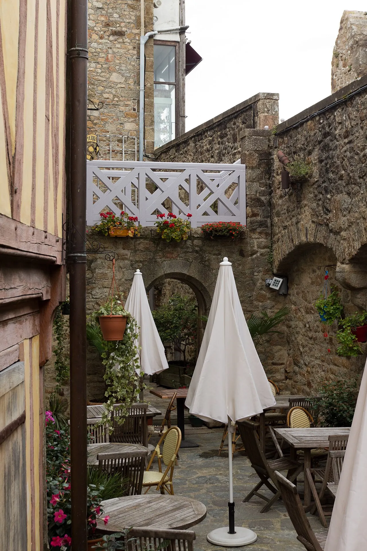 Hôtel Saint-Pierre