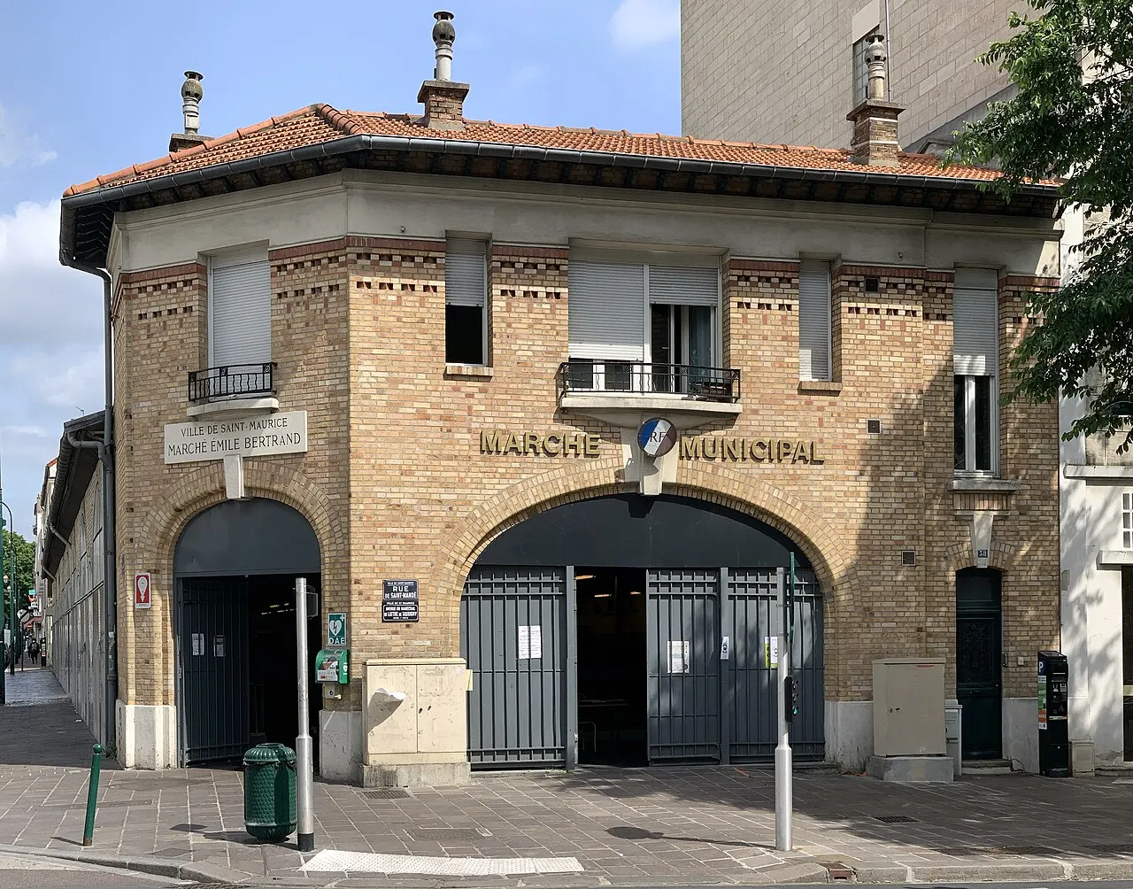 Marché Émile Bertrand