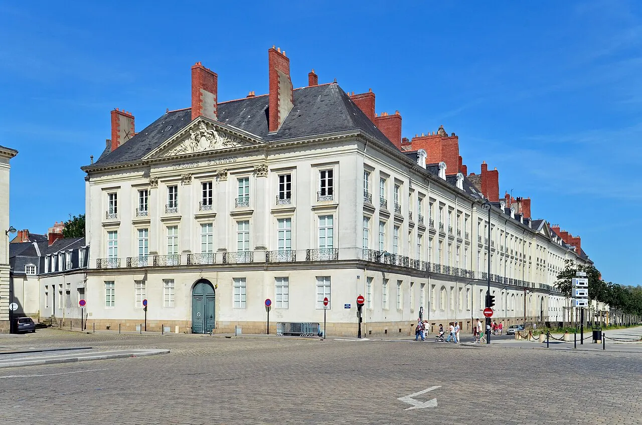 Hôtel d’Aux, puis hôtel du 11e Corps d’Armée