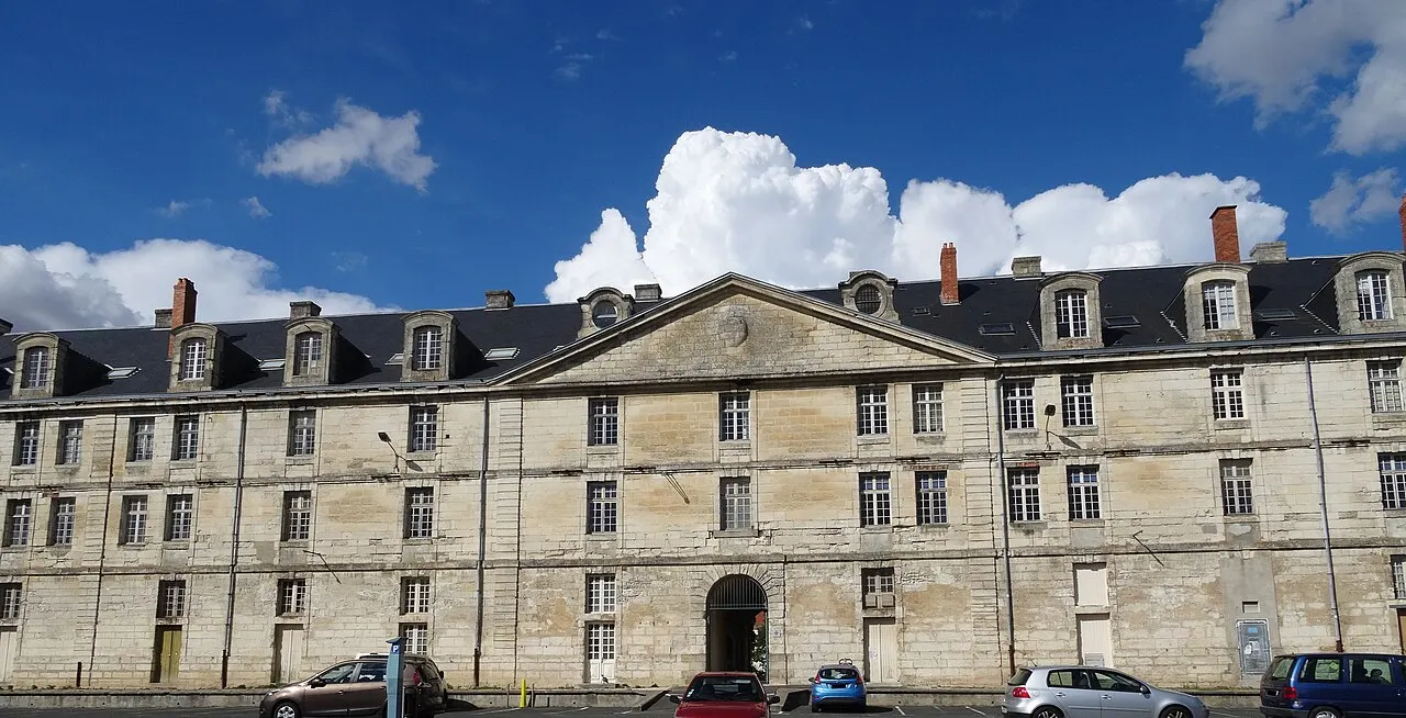 Caserne Duguesclin ou centre Duguesclin