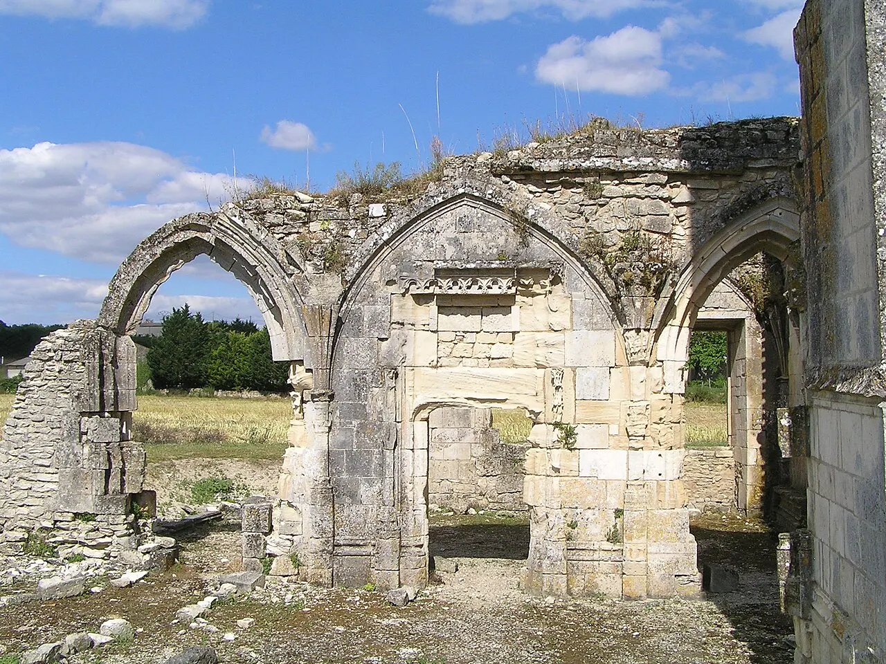 Ancien prieuré de Lanville