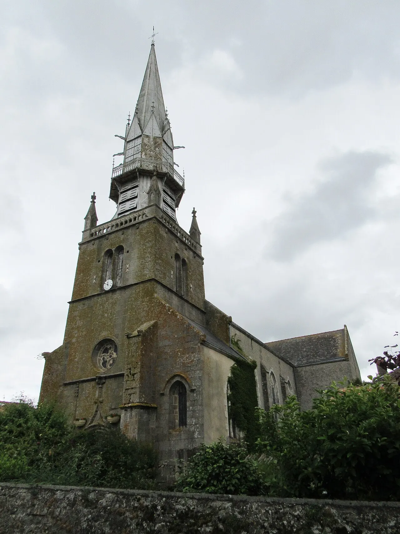 Église Saint-Clémentin