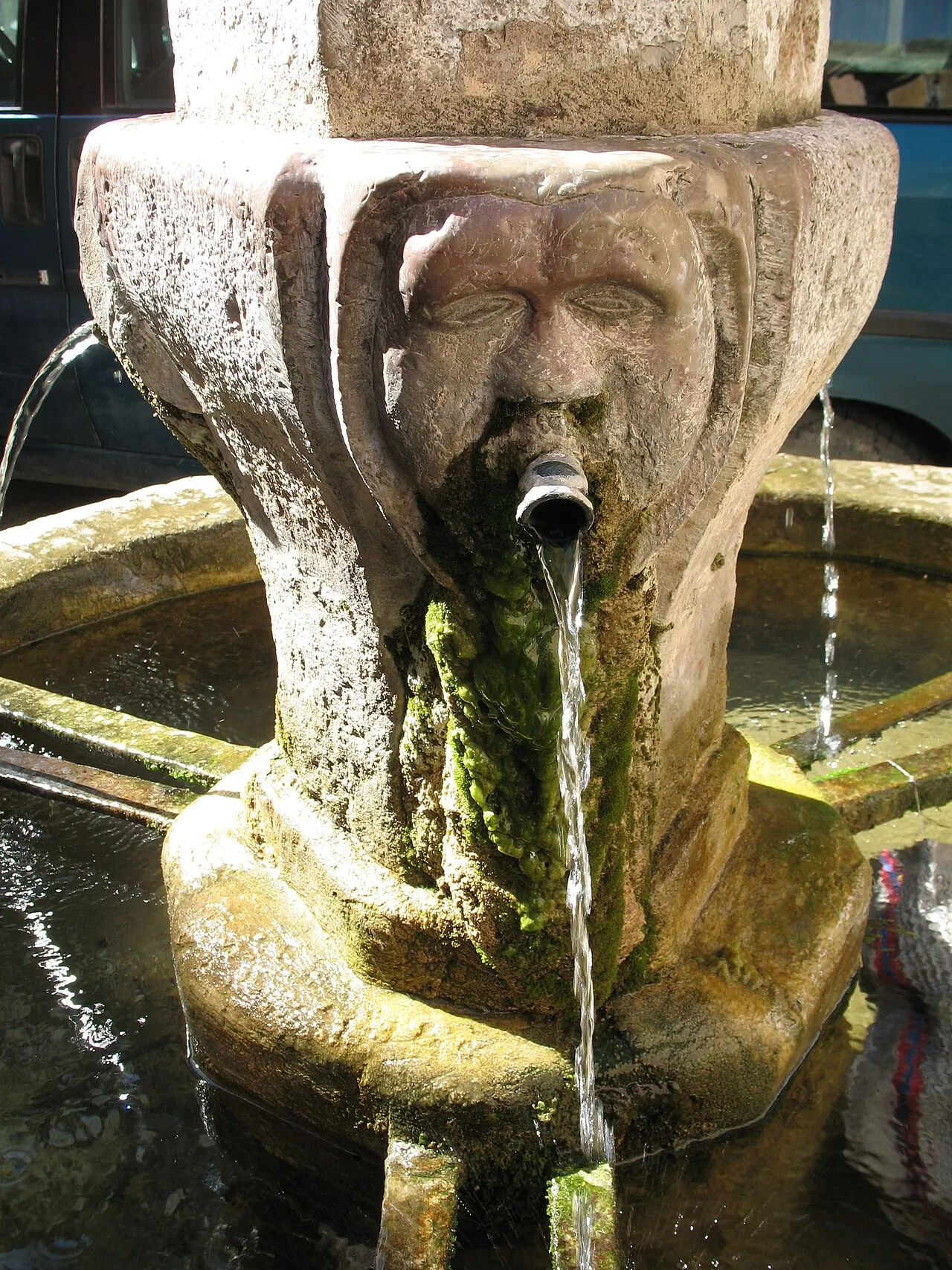 Fontaine publique