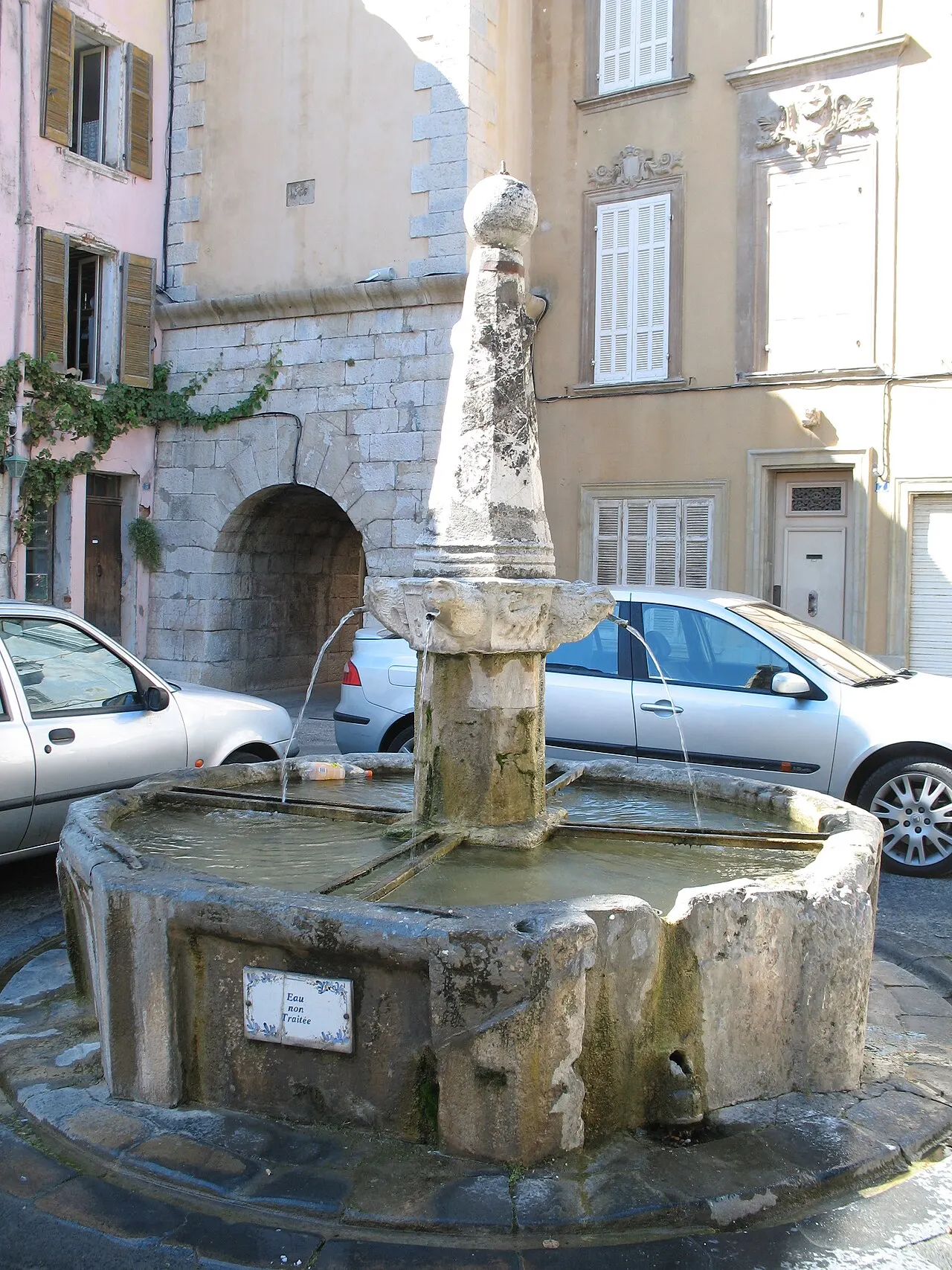 Fontaine publique