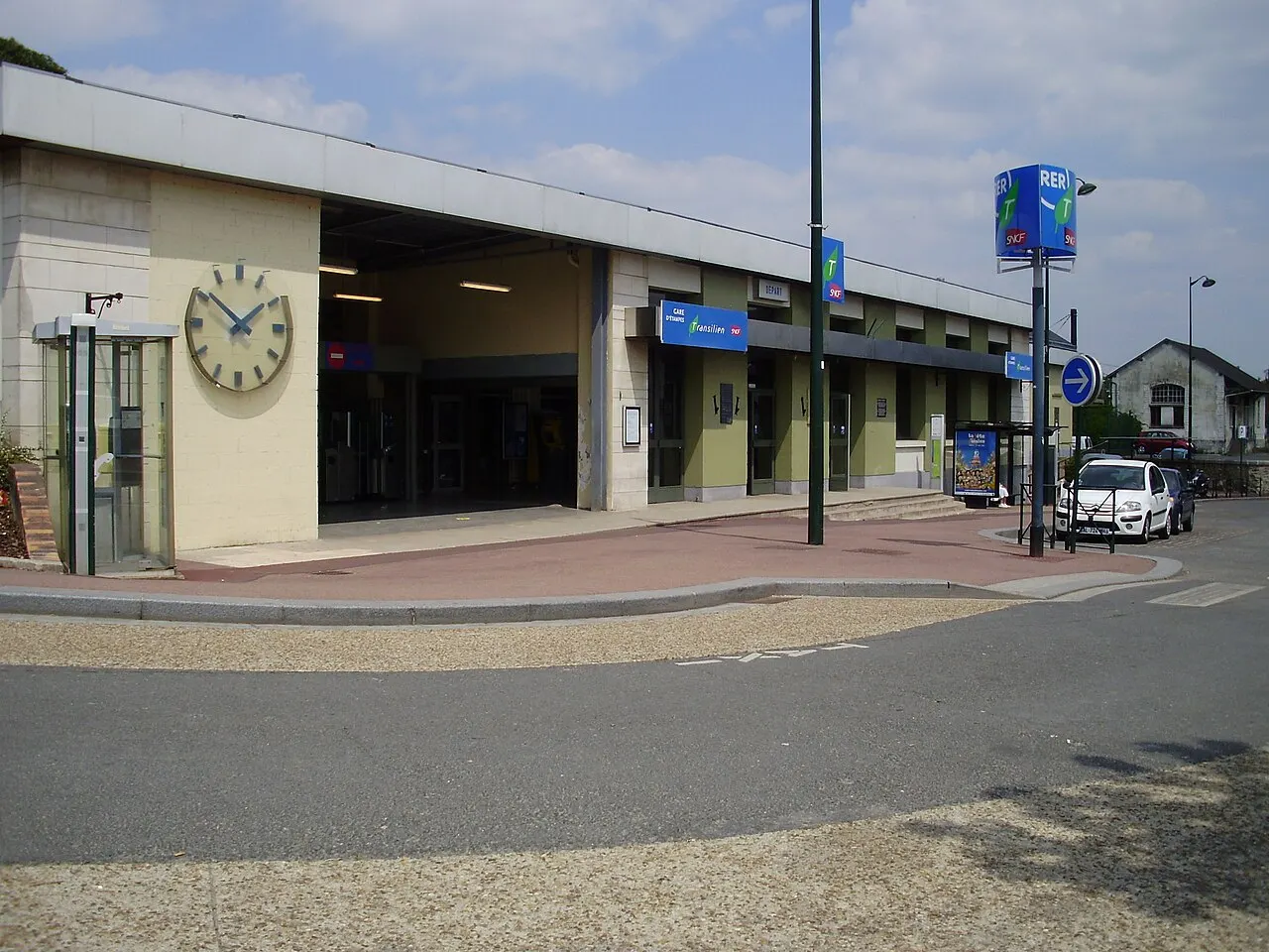 Étampes