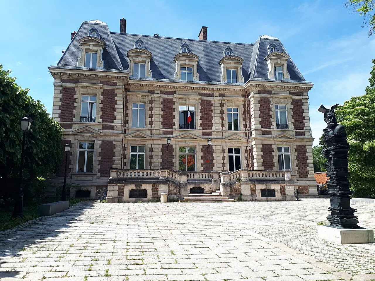 Bibliothèque Municipale