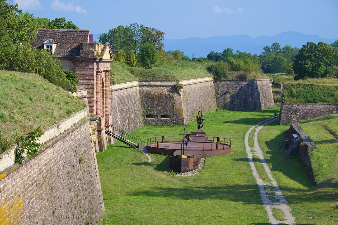 Enceinte de Neuf-Brisach