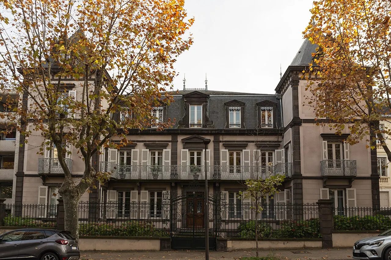 Maison Pézon