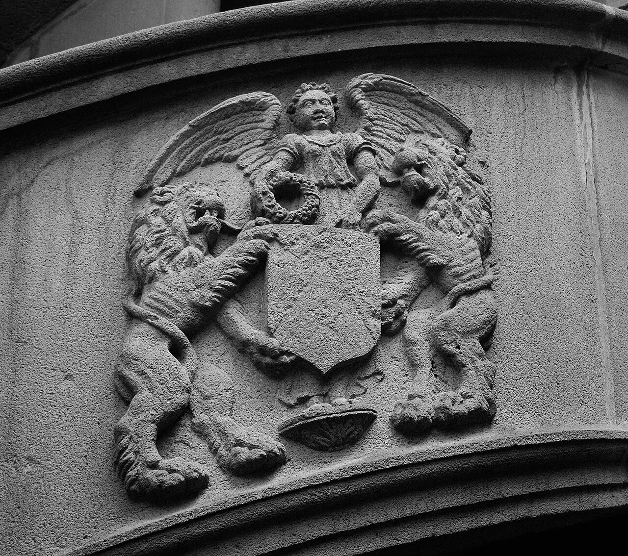 Hôtel de Fontenilhes, à Montferrand