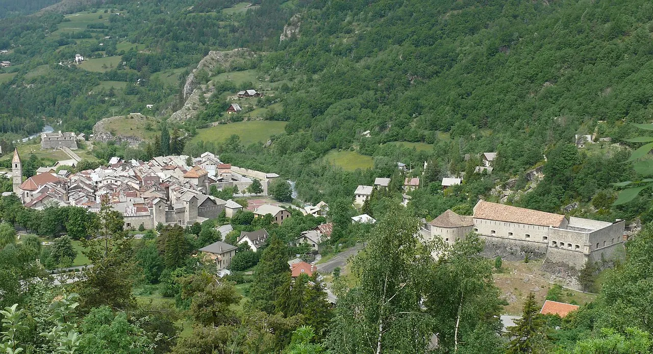 Enceinte fortifiée de la ville