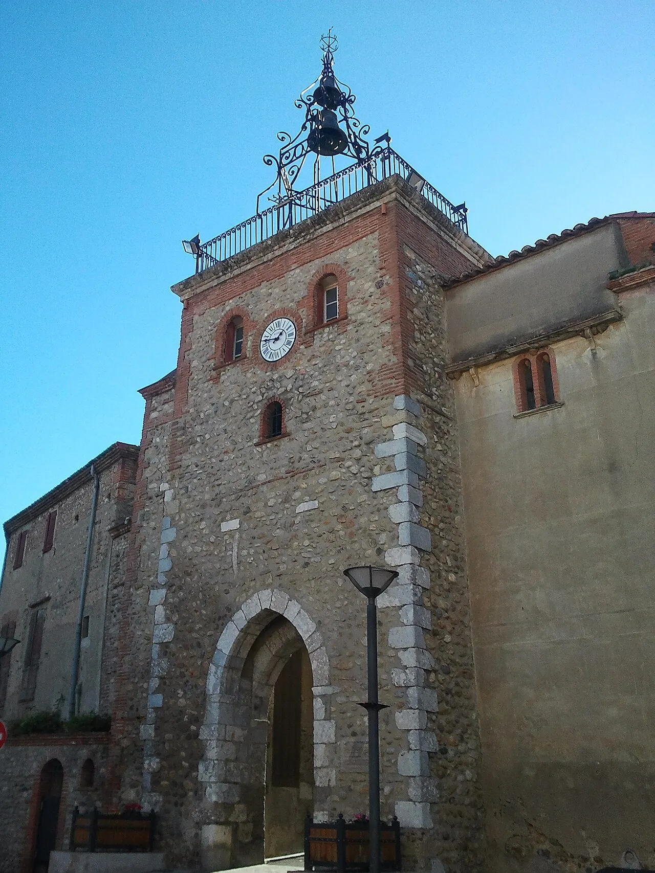 Ancienne porte fortifiée