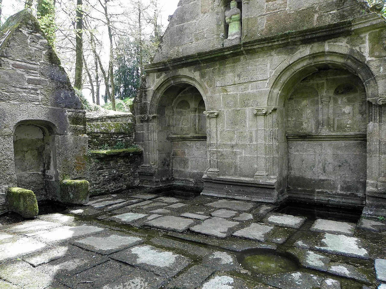 Les Trois Fontaines