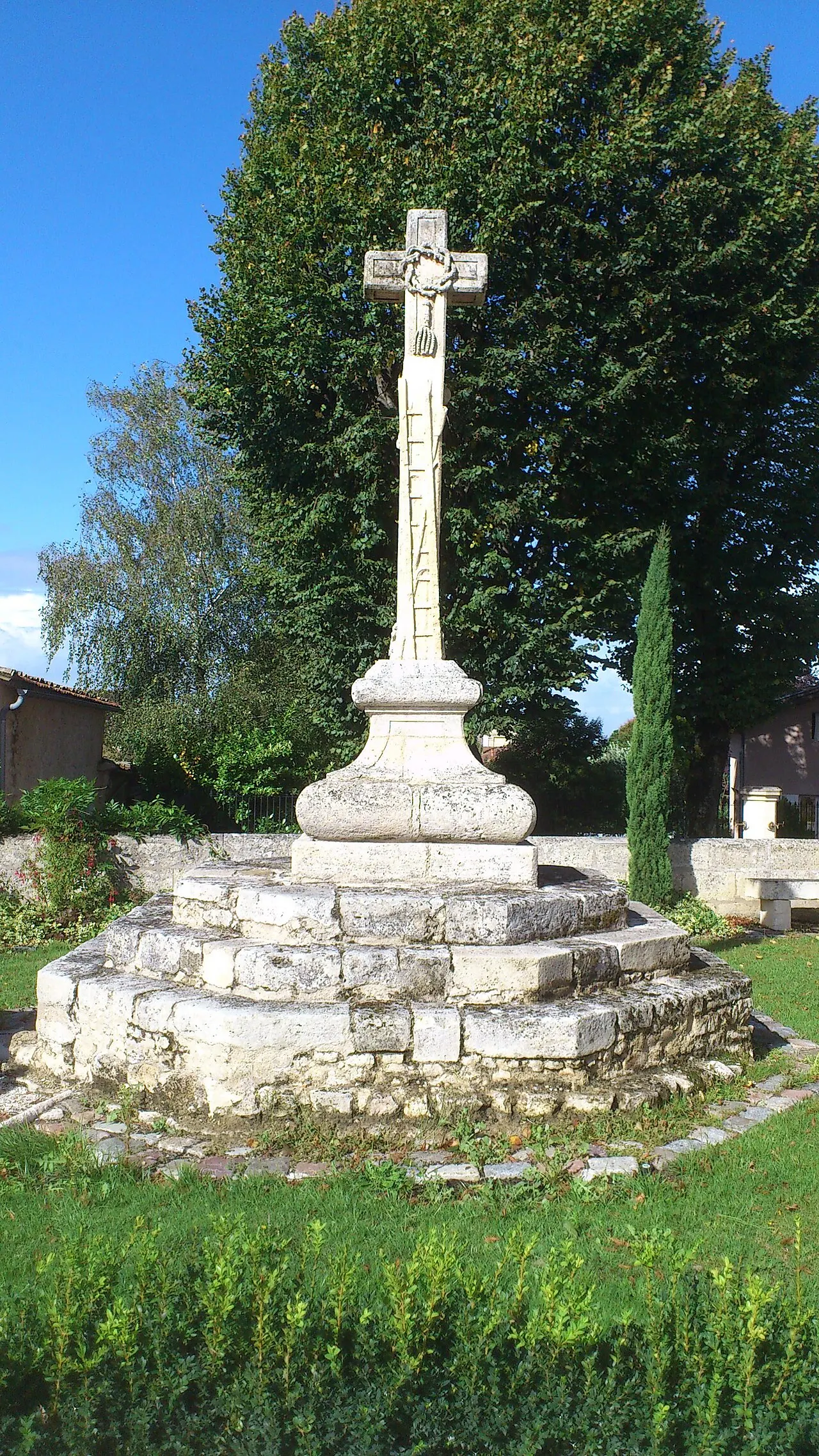 Croix de cimetière
