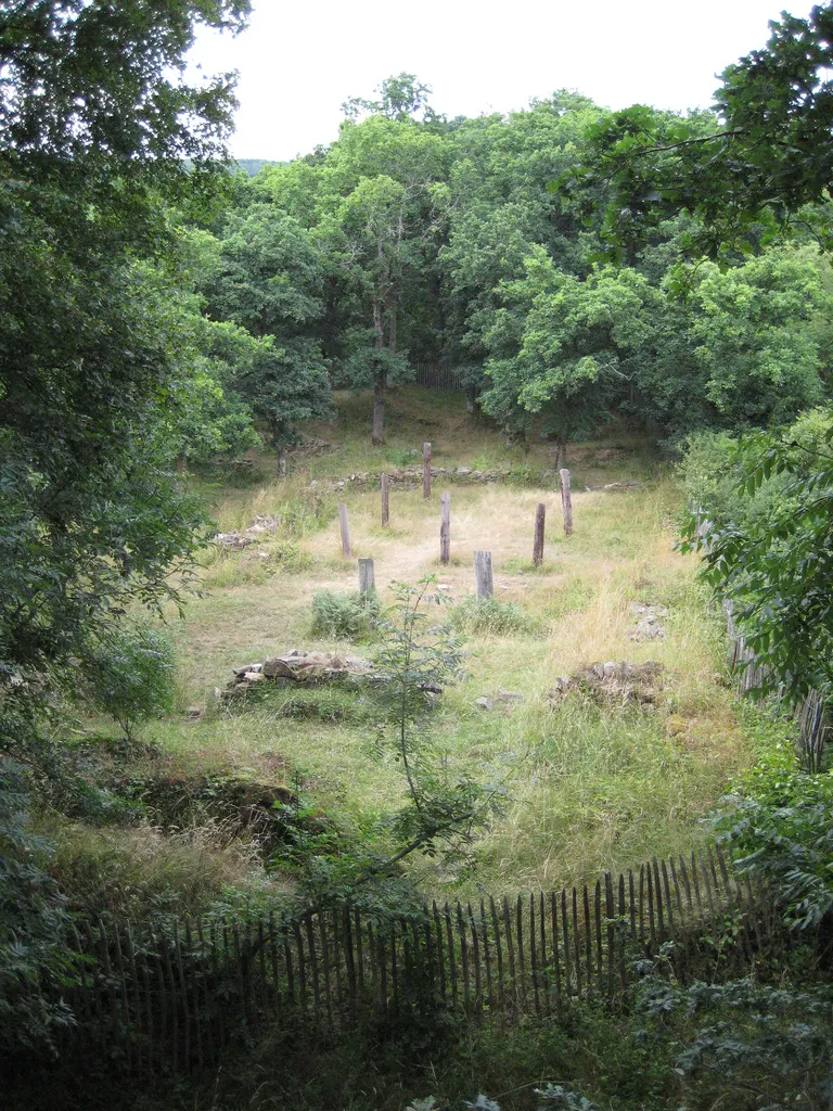 Motte Féodale du Château d’Olivet