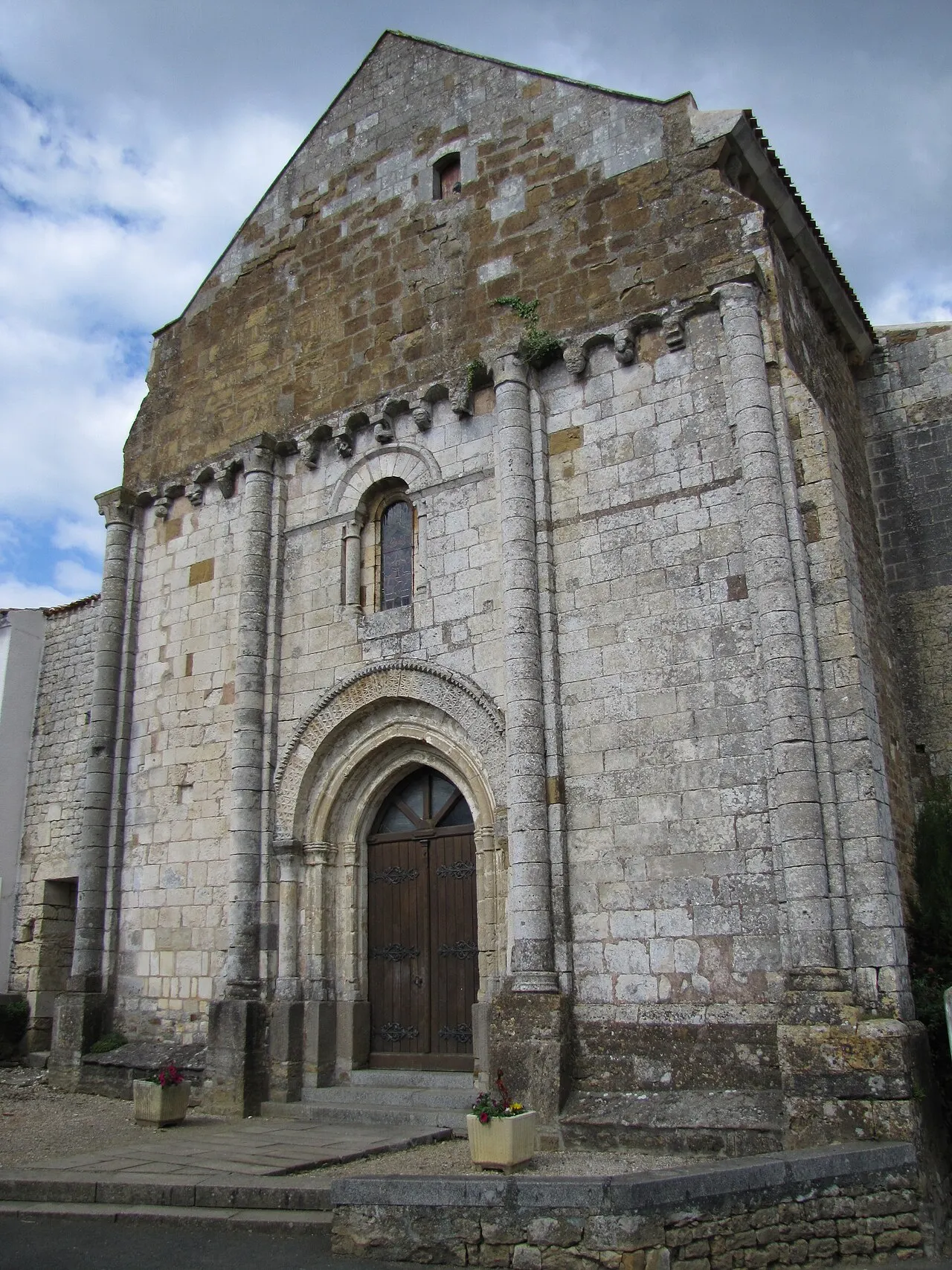 Église Saint-Hilaire