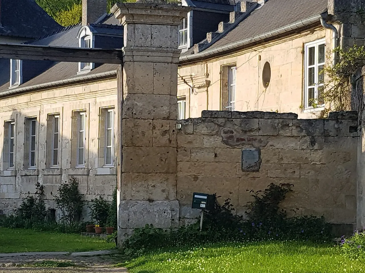 Vendangeoirs Hédouville et Cuzey