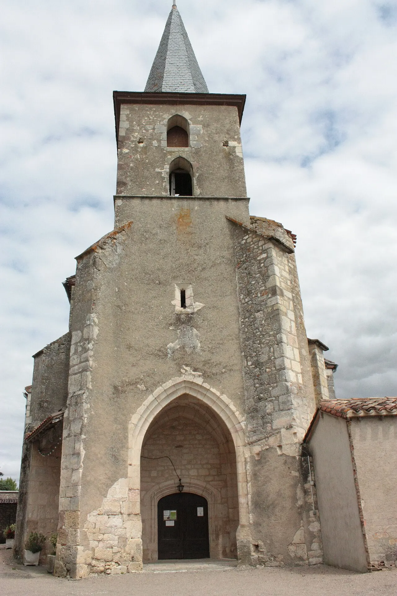 Église Saint-Pierre et Saint-Paul