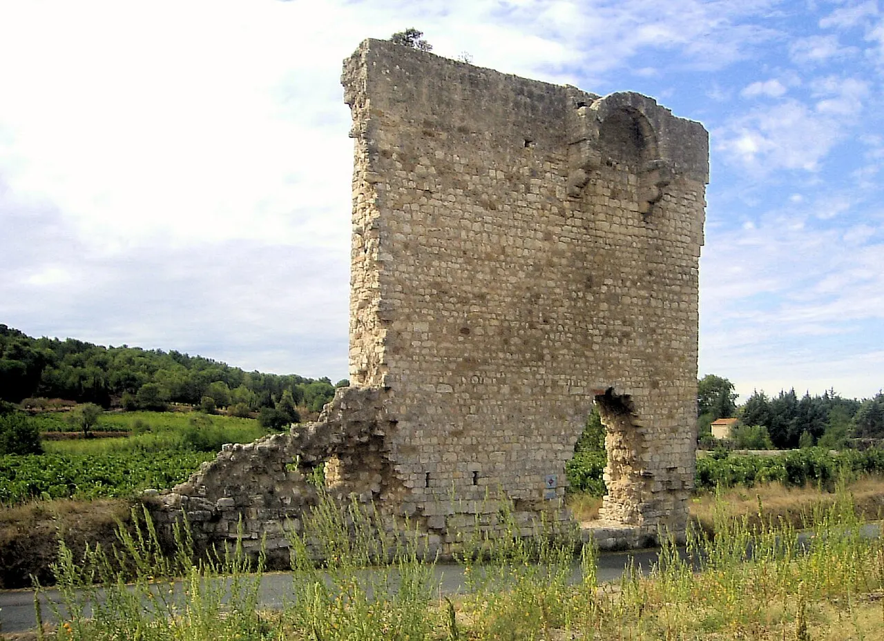 Vestiges de l’église Saint-Pierre