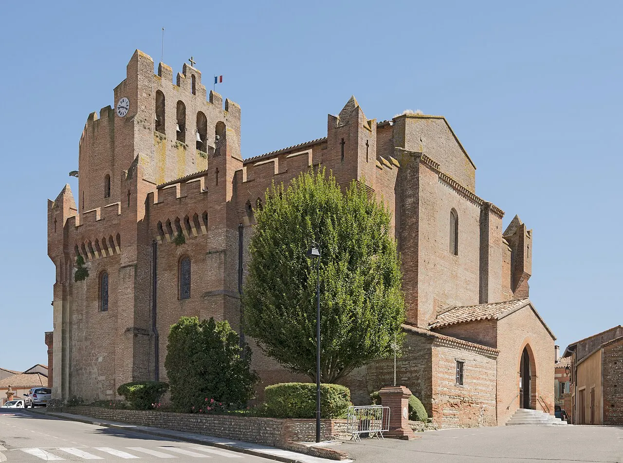 Église Saint-Pierre et Saint-Phébade