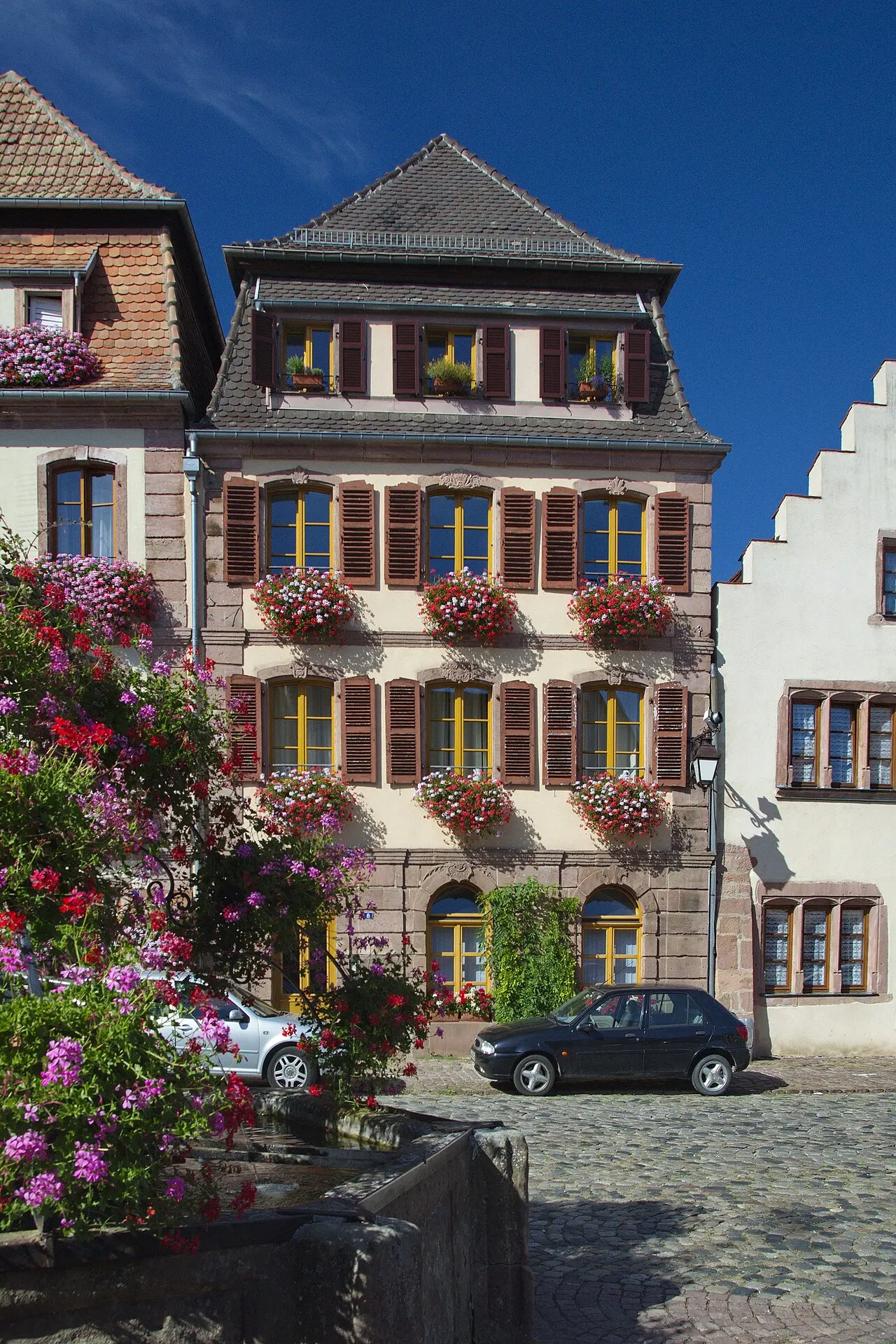 Parking Place du Dr Pierre Walter