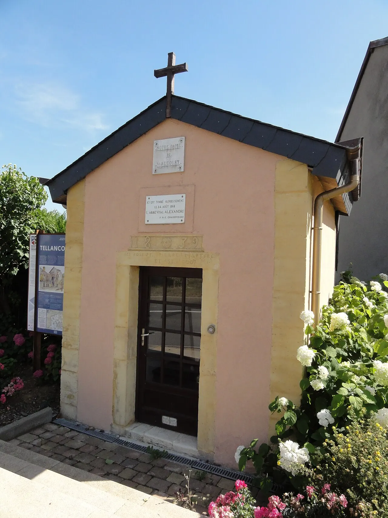 Chapelle Notre-Dame-de-Walcourt de Tellancourt
