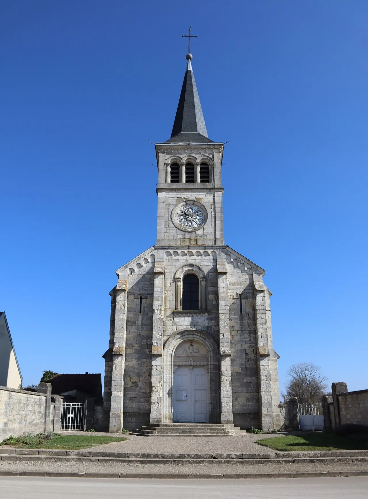 Église Saint-Médard