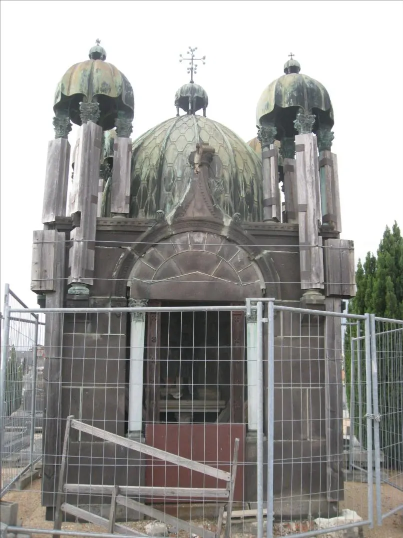 Chapelle funéraire de la famille Laborde, sise au cimetière Jean-Gautherin