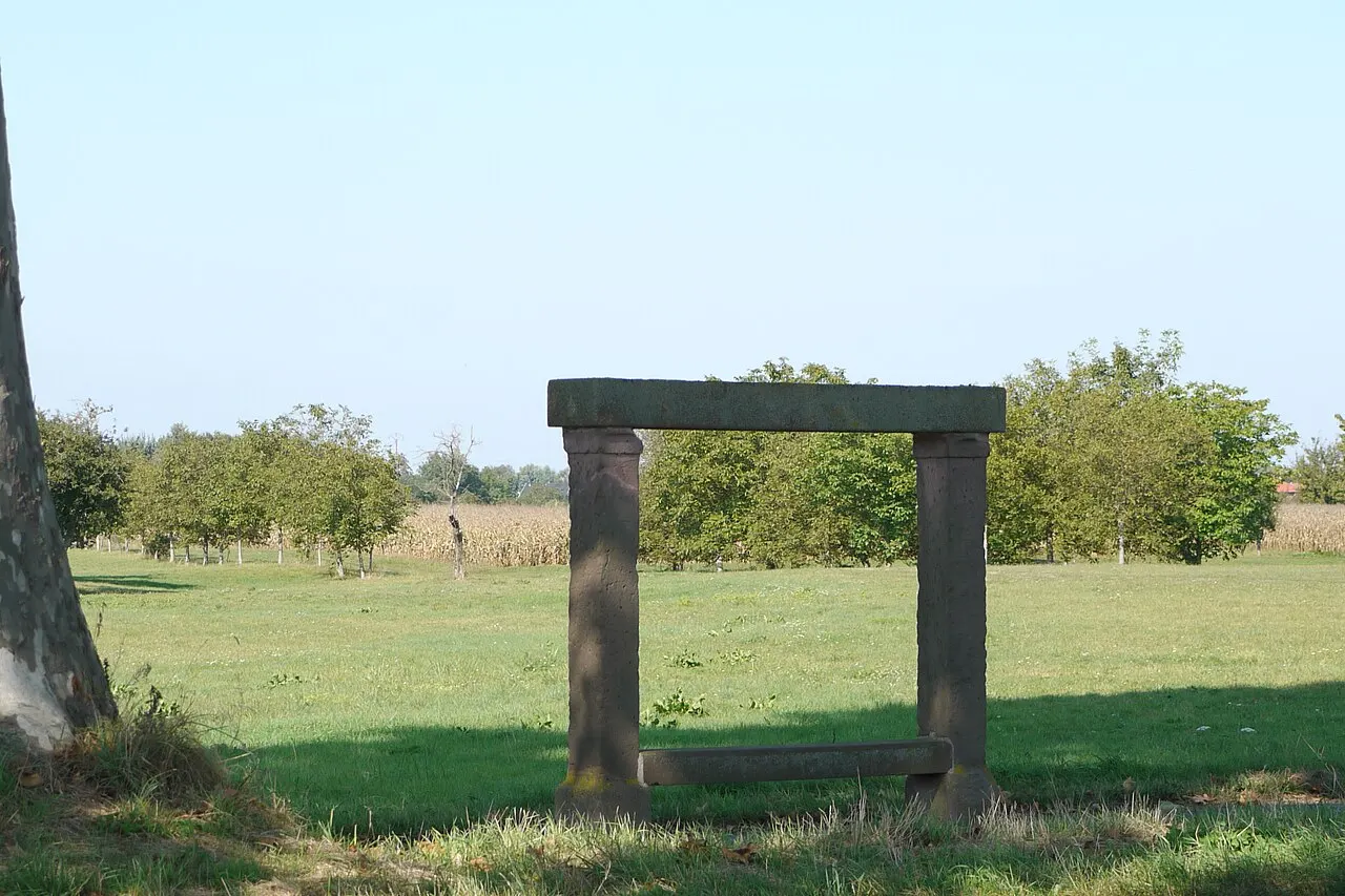 Banc-reposoir dit banc du roi de Rome entre Avenheim et Roeschwoog