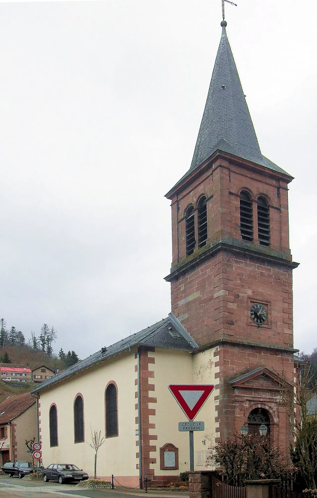 Église Saint-Pierre-Fourier