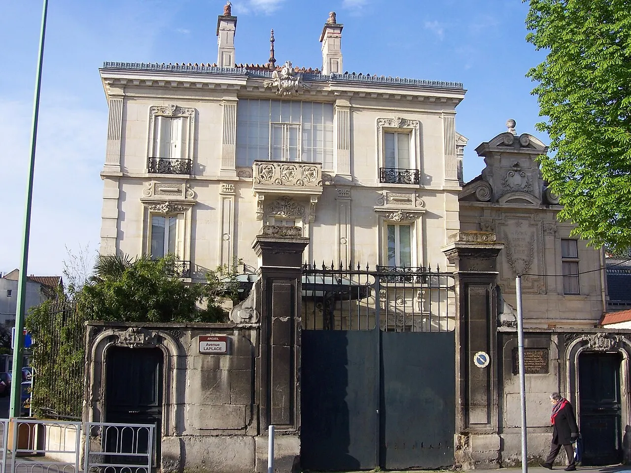 Maison Raspail