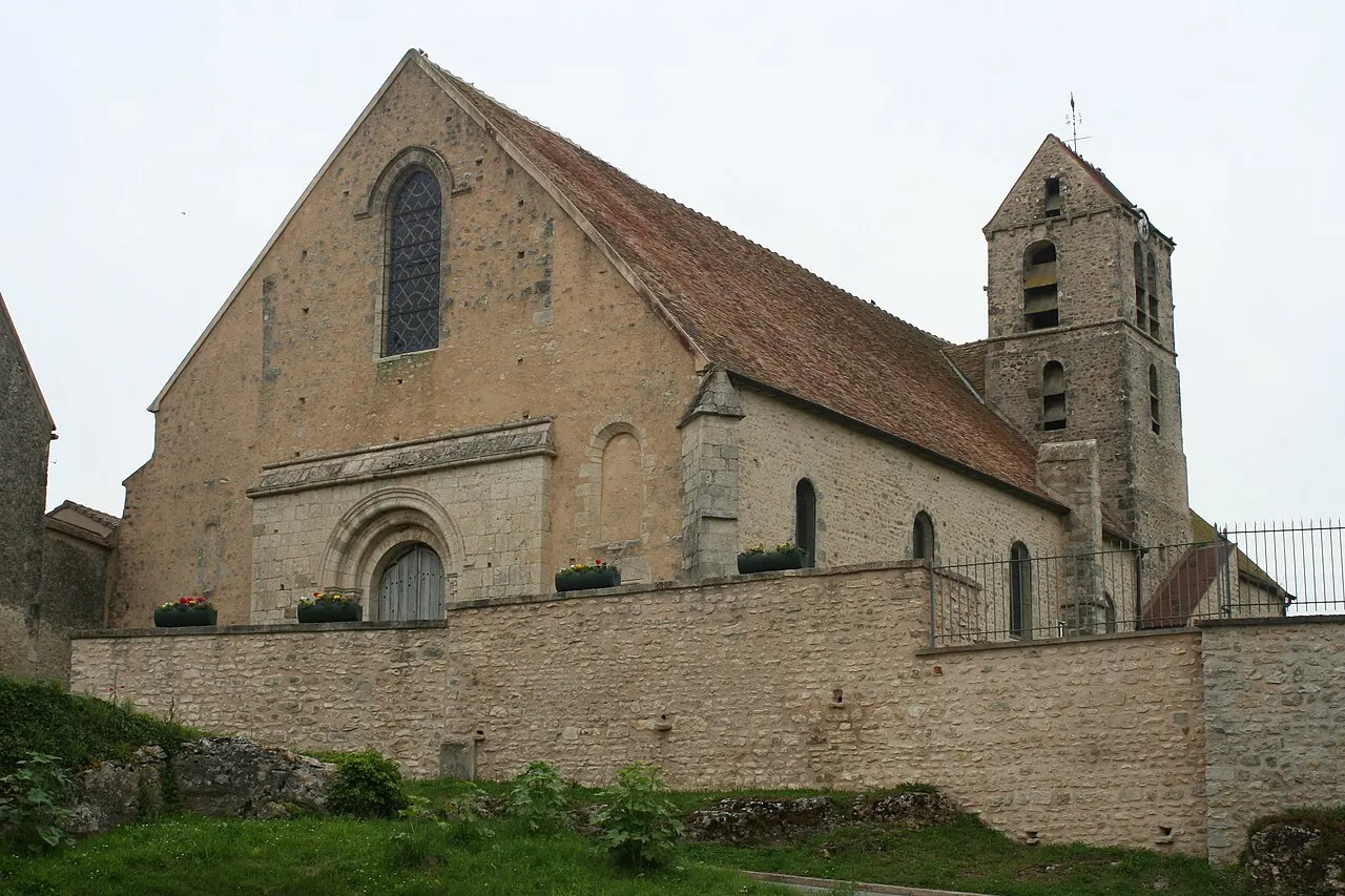 Chalou-Moulineux