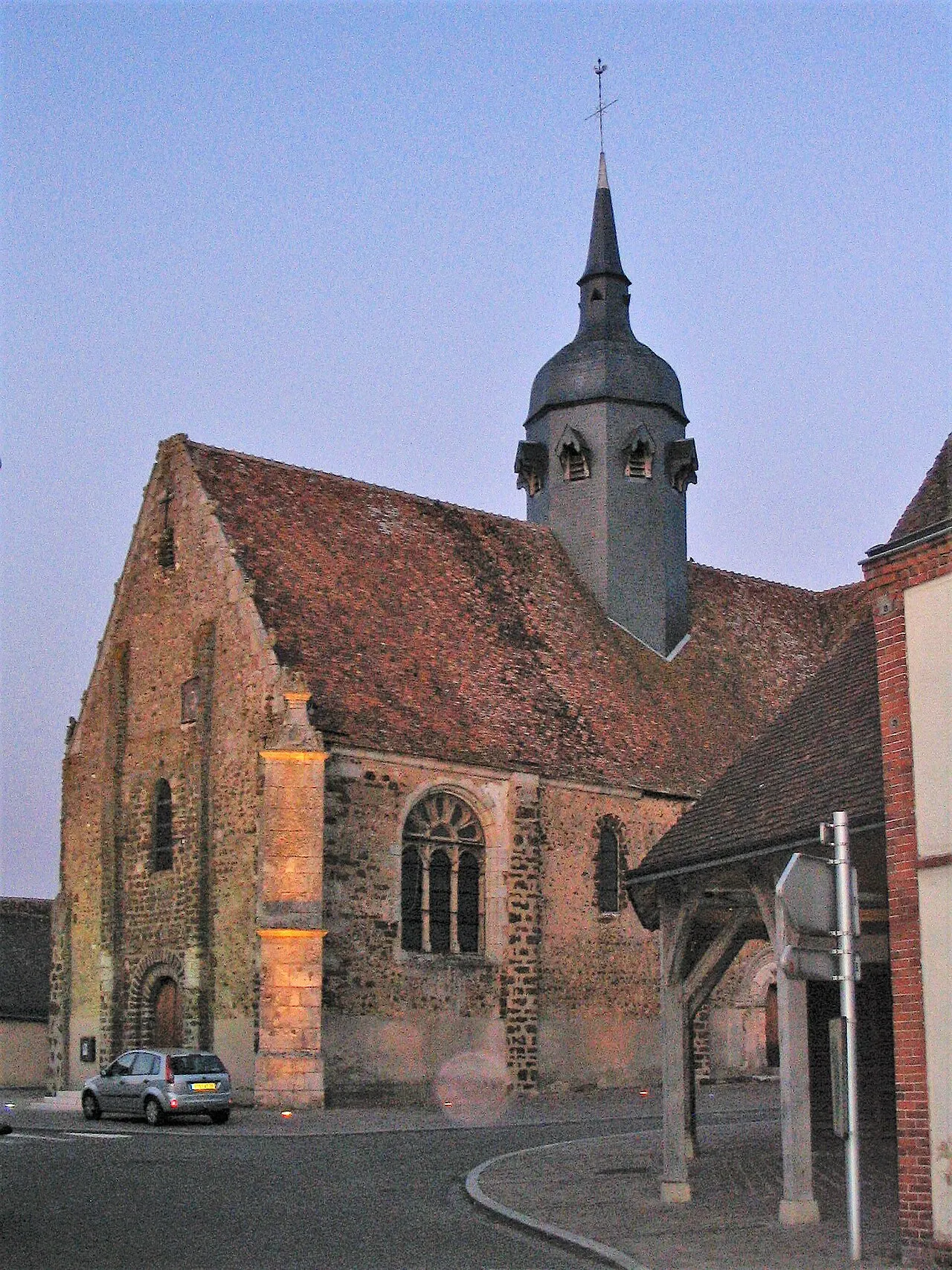 Église Saint-Hilaire