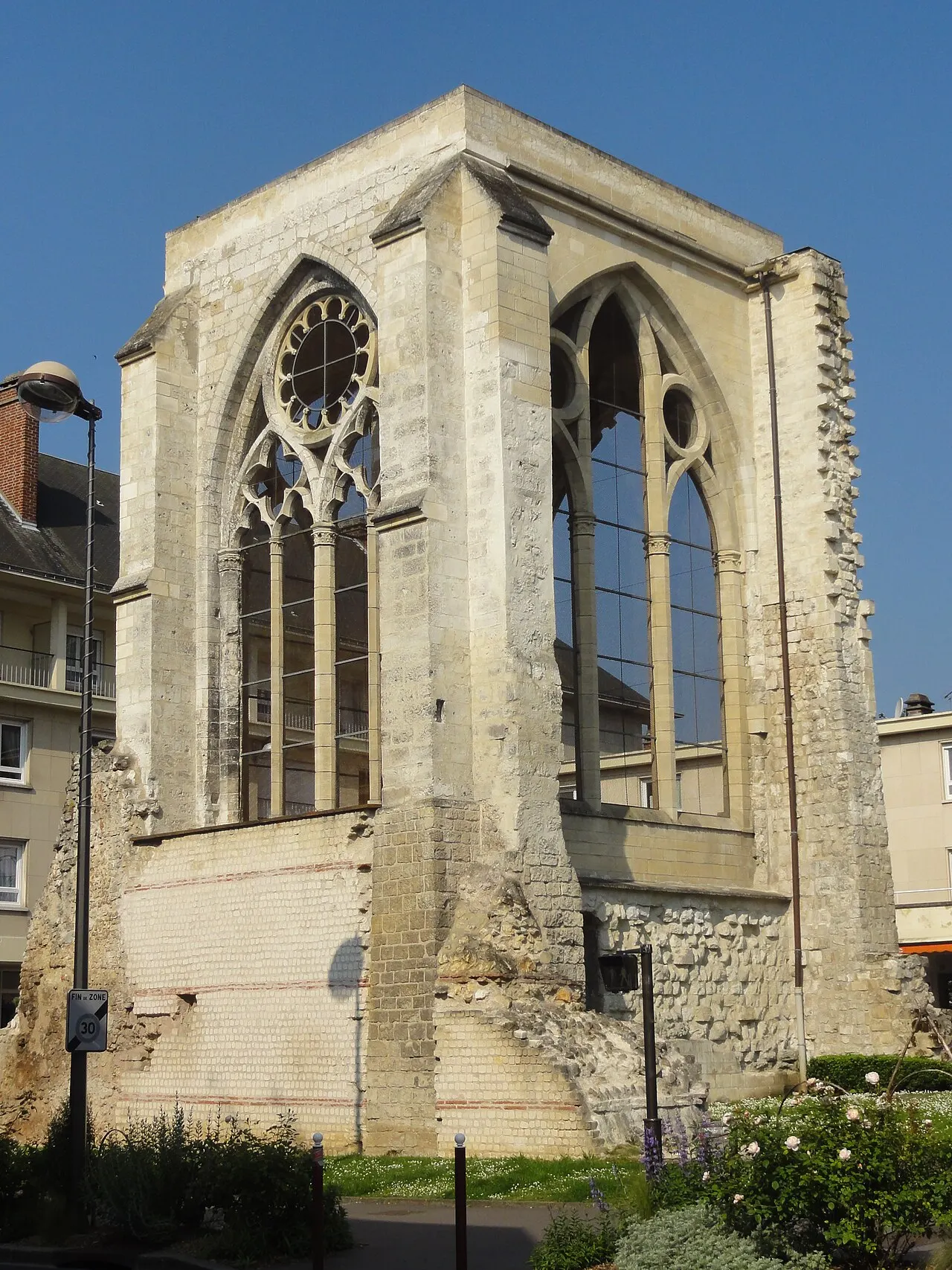 Collégiale Saint-Barthélemy