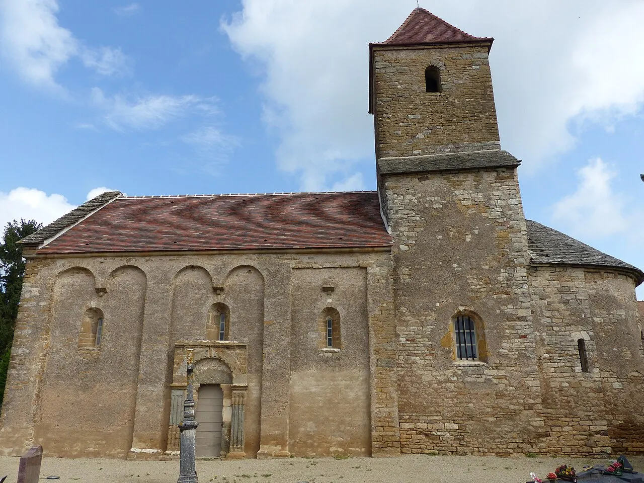 Saint-Maurice-des-Champs