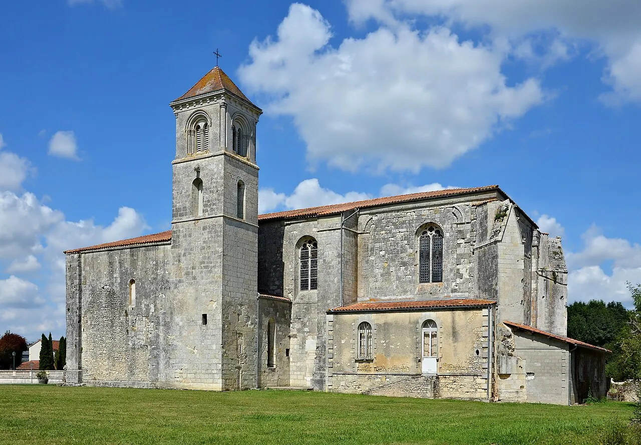 Église abbatiale Saint-Étienne