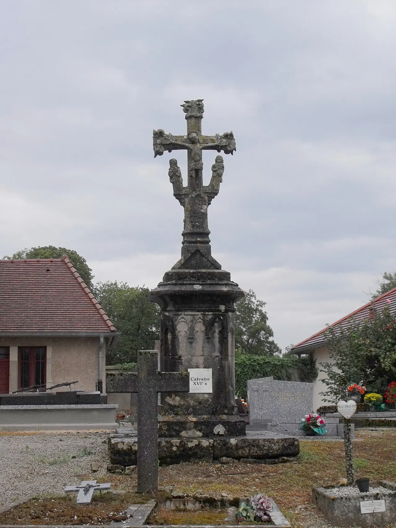 Calvaire du cimetière
