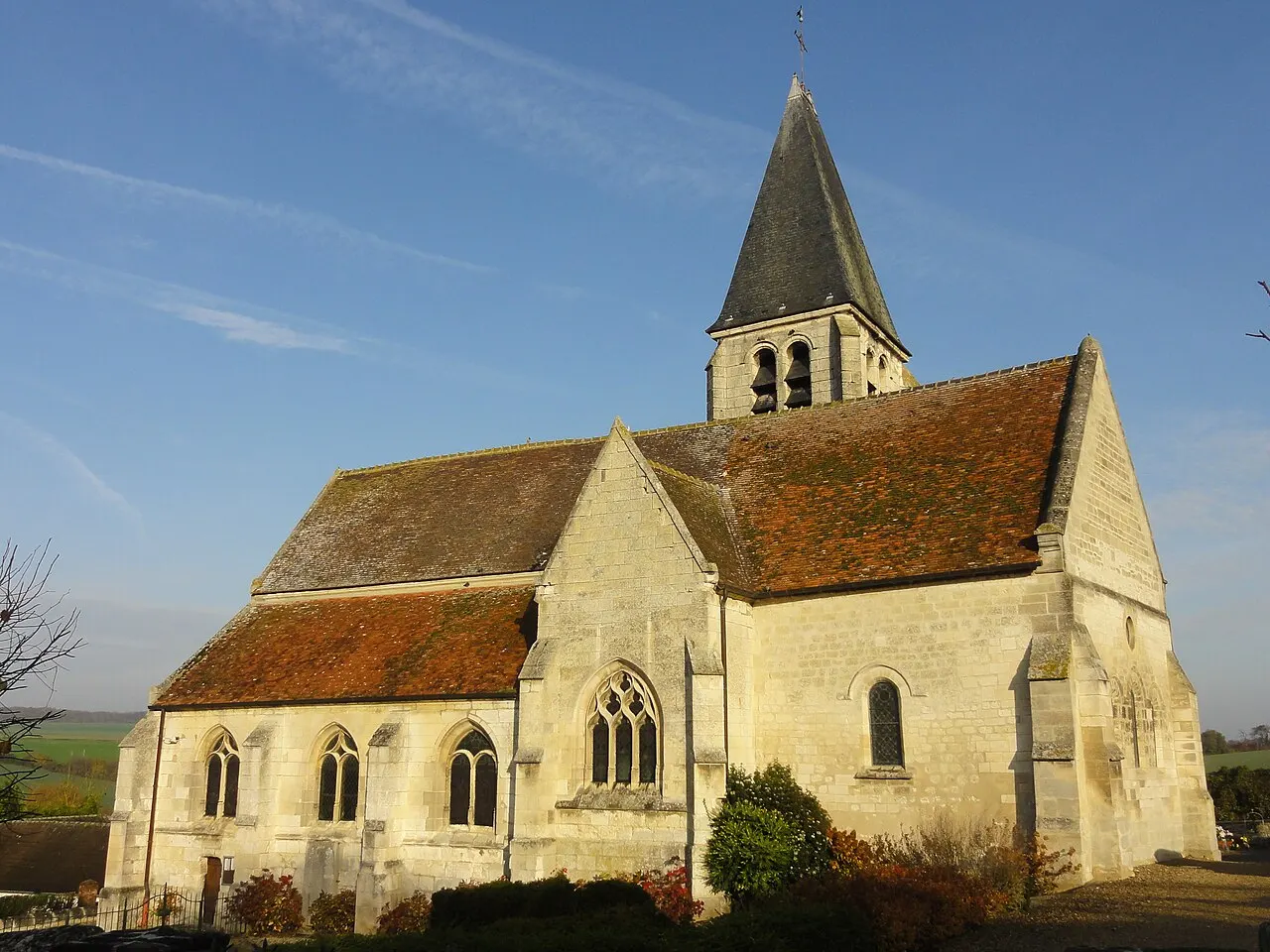 Église Saint-Lucien