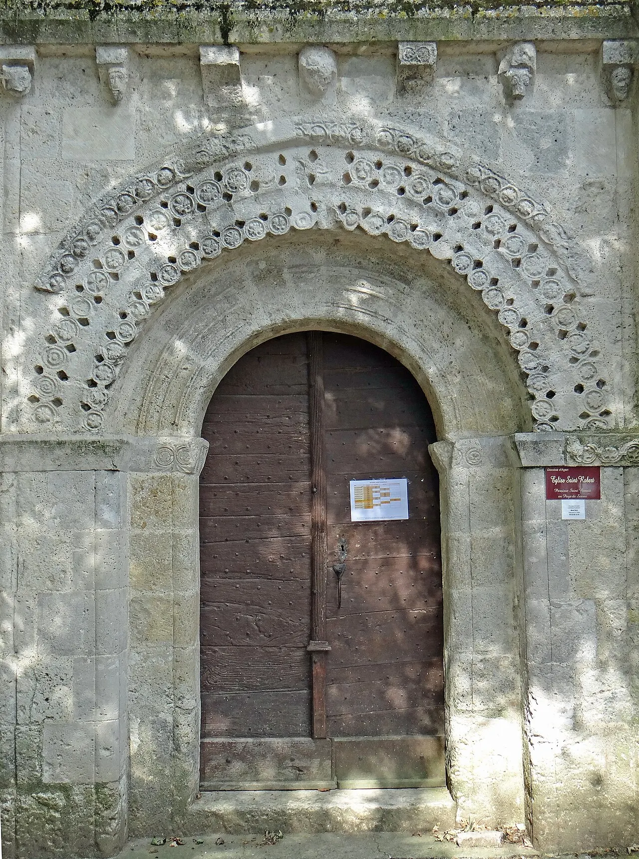 Église Saint-Robert