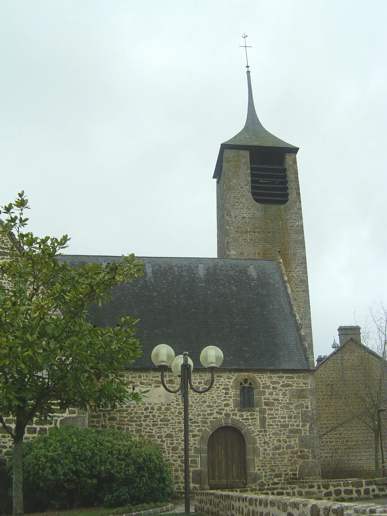 Église Saint-Pierre-et-Saint-Paul