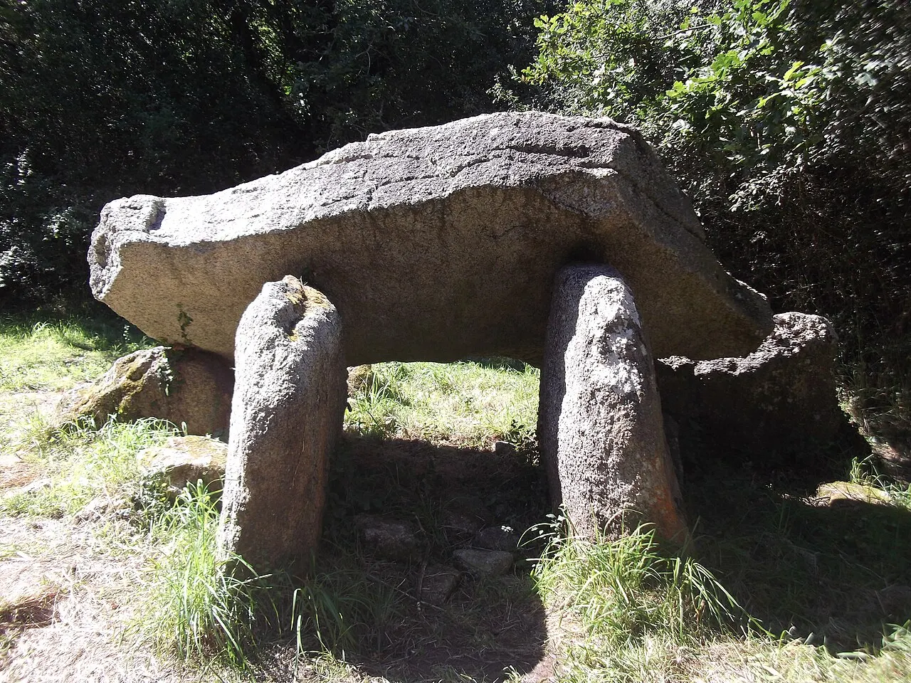 Dolmen de Tronval