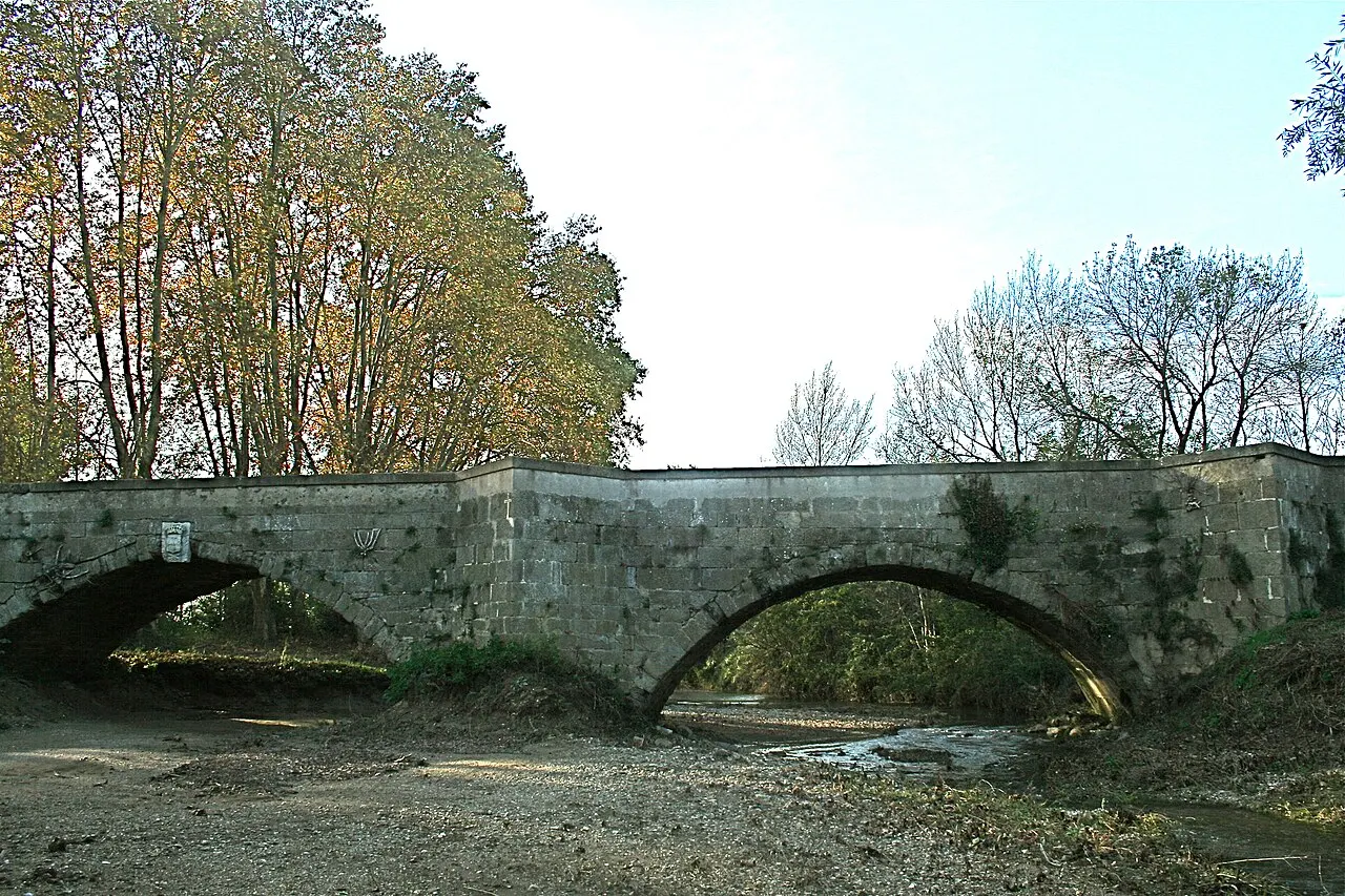 Pont sur la Thongue, sur l’ancienne R.N. 9