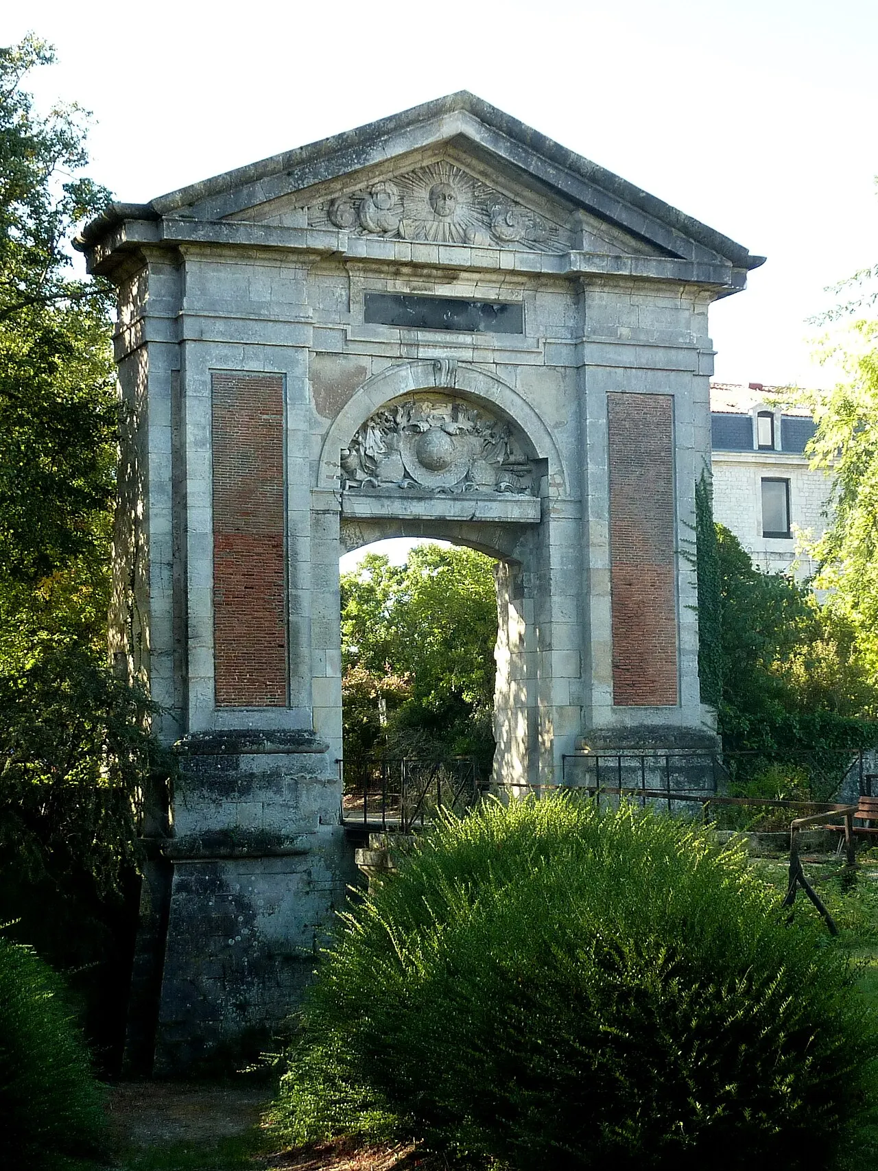 Porte Dauphine
