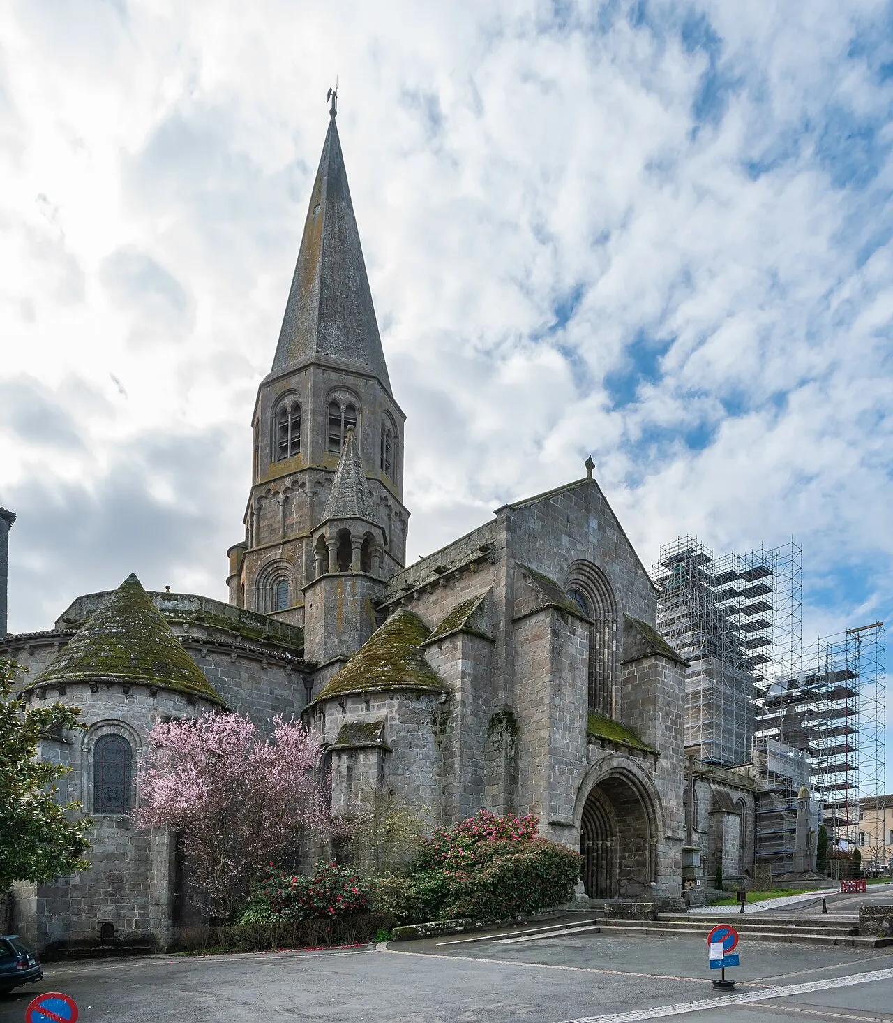 Église Saint-Pierre-ès-Liens