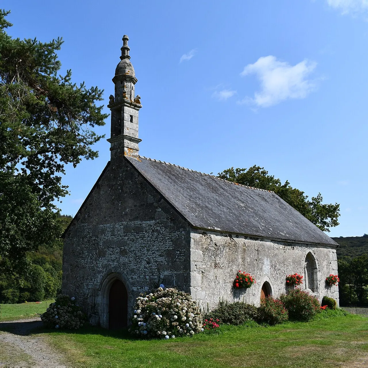Chapelle Notre-Dame Des Fleurs