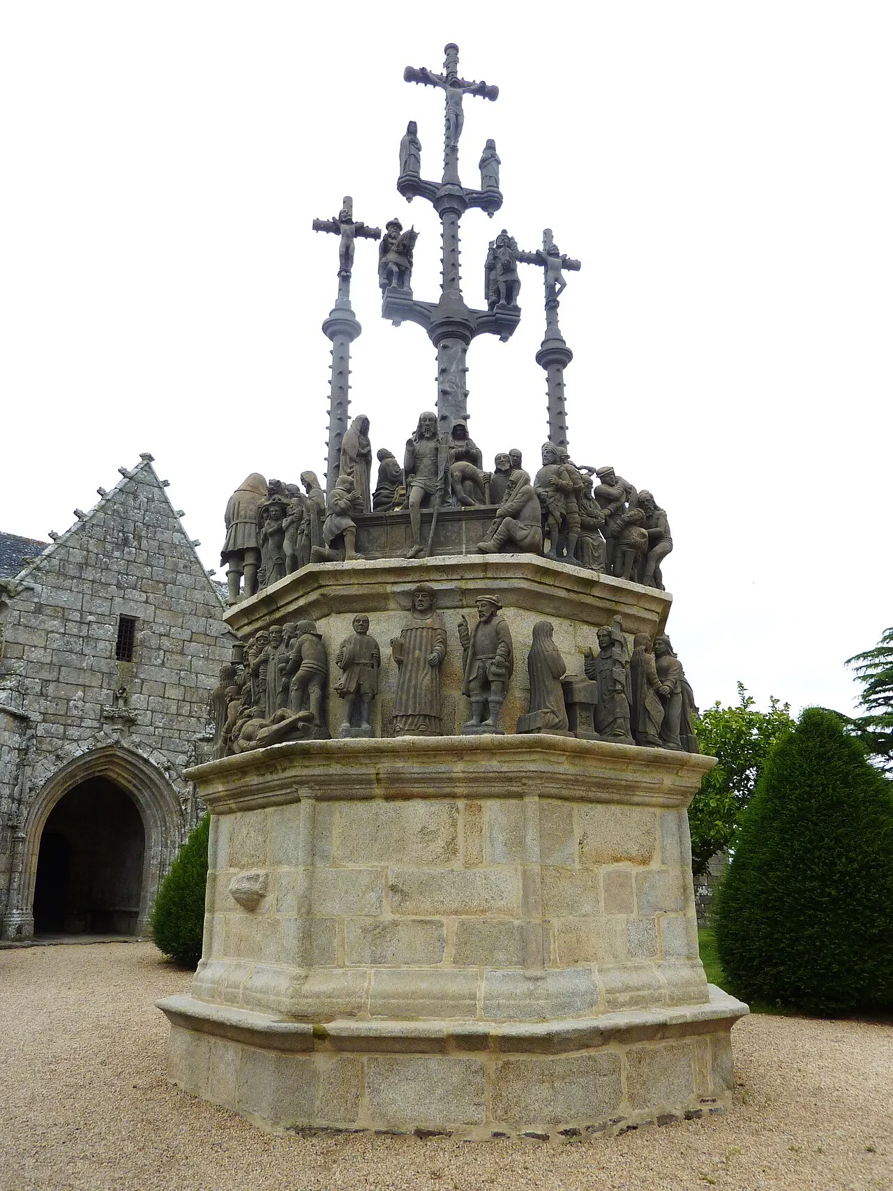 Enclos paroissial de Plougonven