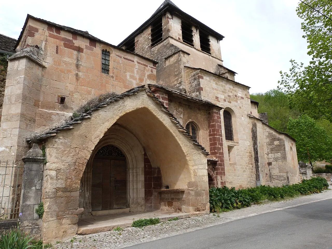 Église Saint-Austremoine